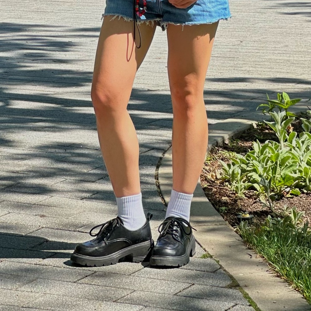 Black Lace-Up Chunky Loafers